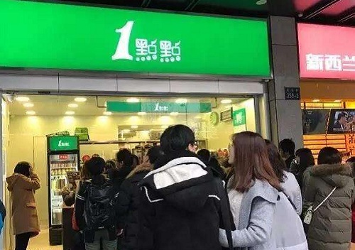 開一家飲品加盟店怎么樣？每個月穩(wěn)穩(wěn)的賺夠3.9萬元